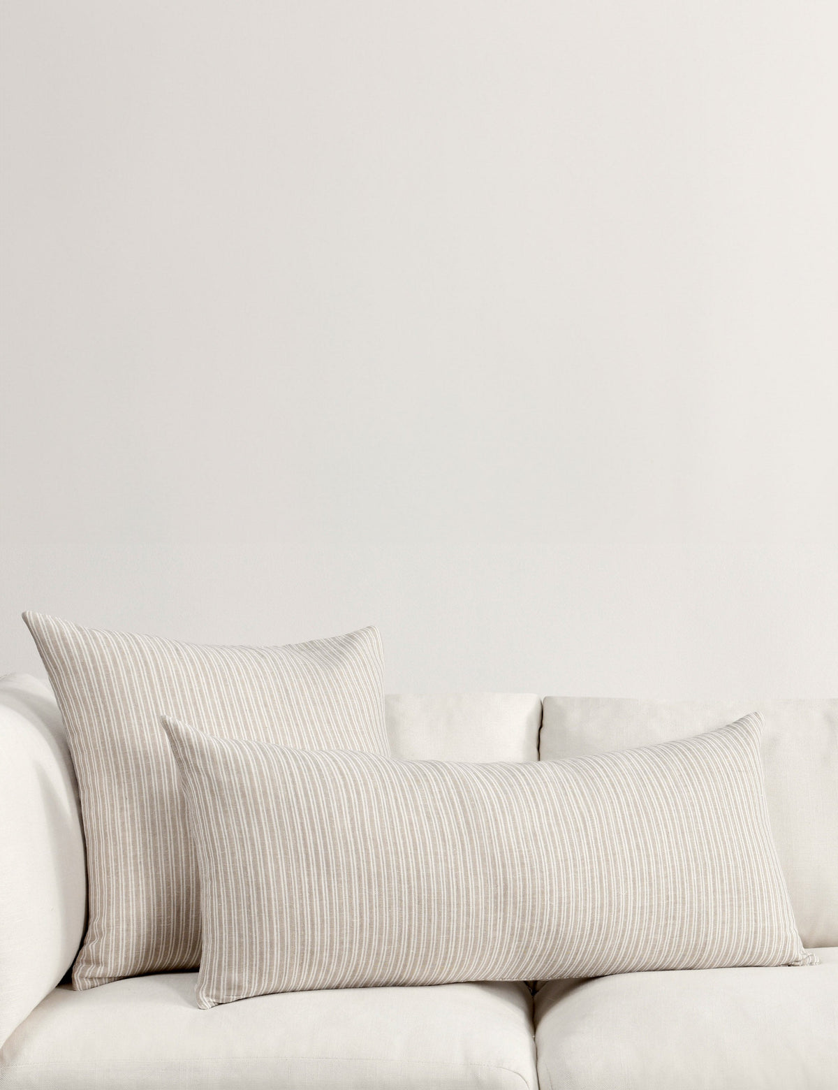 Nevya Pillow