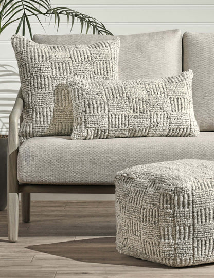 Linzy Pillow