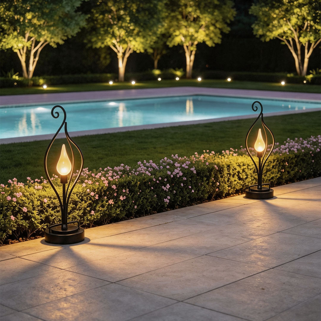 【4 PCS】 Flame Solar Garden Lights Outdoor Landscape Decoration Light