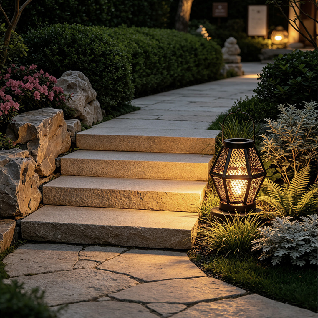 【2 PCS】Portable Lantern Lamp Solar Iron Mesh Metal Landscape Light