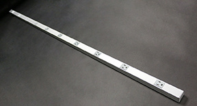 AL20GB506 Aluminum Plugmold® Multioutlet Strip