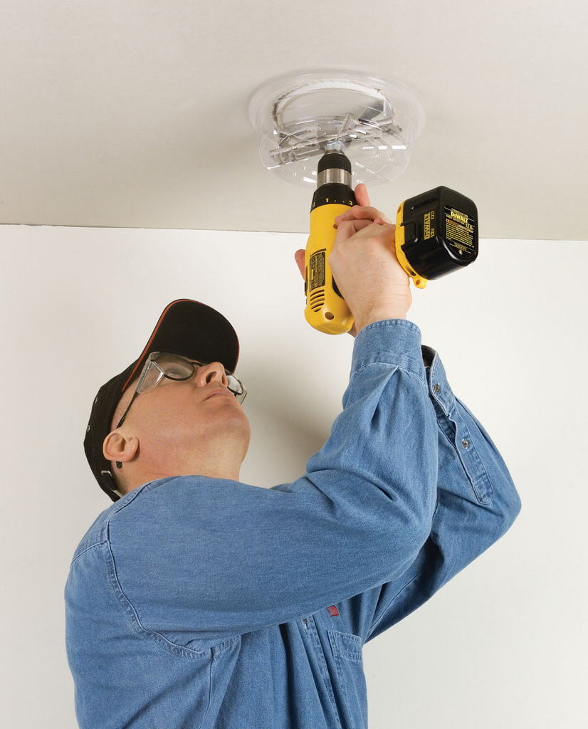 Adjustable Can Light Hole Saw, 13 Sizes