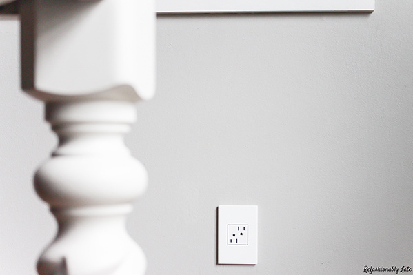 adorne® Gloss White 1-Gang Screwless Wall Plate with Microban®