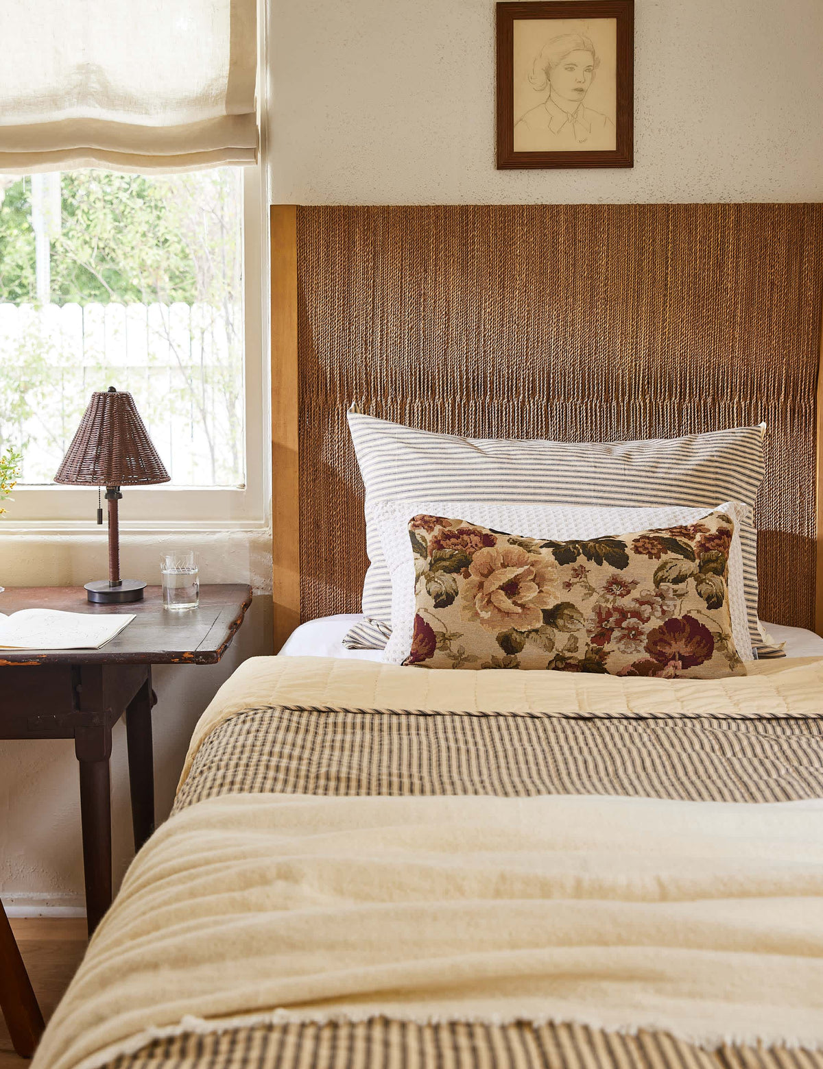 Maritza Platform Bed