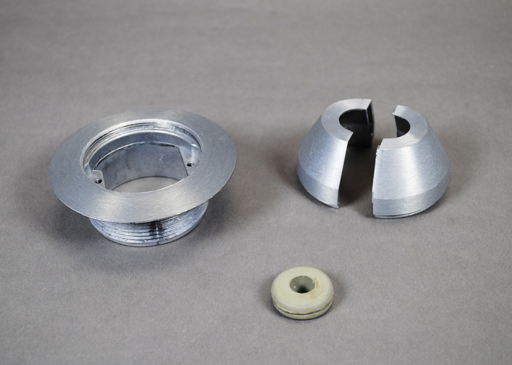 1200 Series Communication Service Fitting