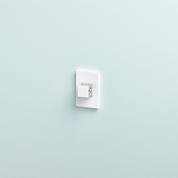 adorne® Gloss White 1-Gang Screwless Wall Plate with Microban®