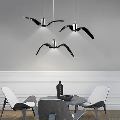 Wing Pendant Light Modern Creative Seagull LED Metal Light