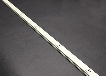 5' Alternating USB Steel Plugmold® Multioutlet System