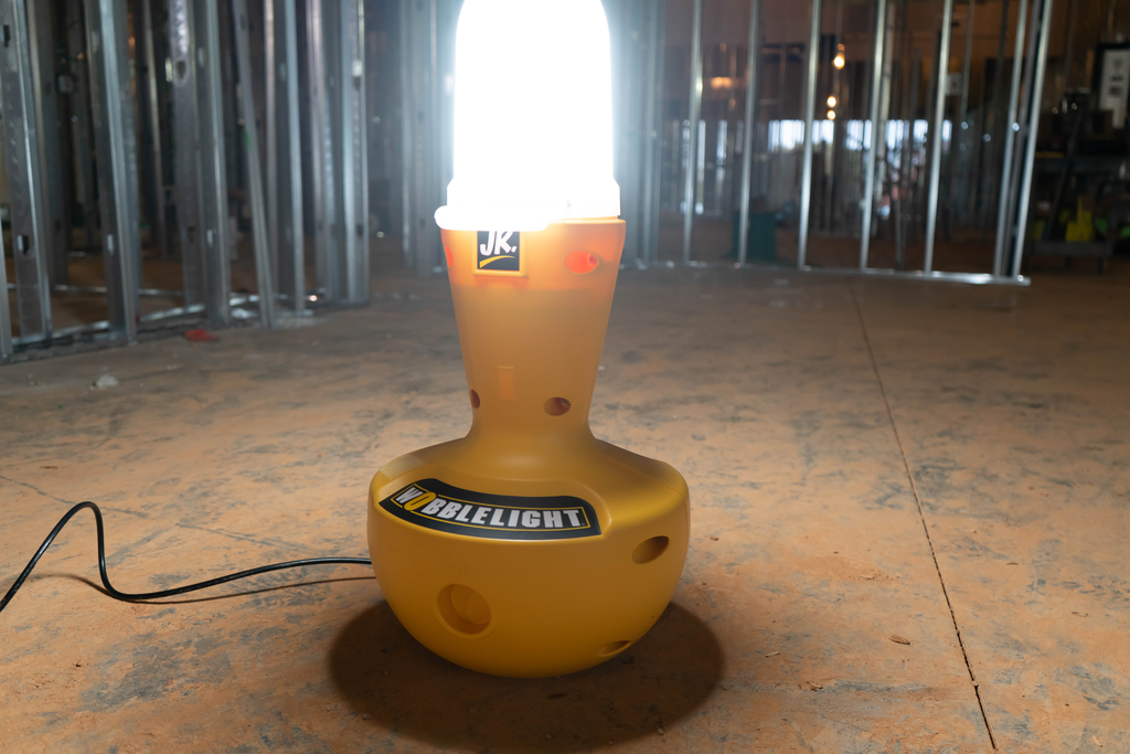 111206 - Wobblelight 27 80W LED