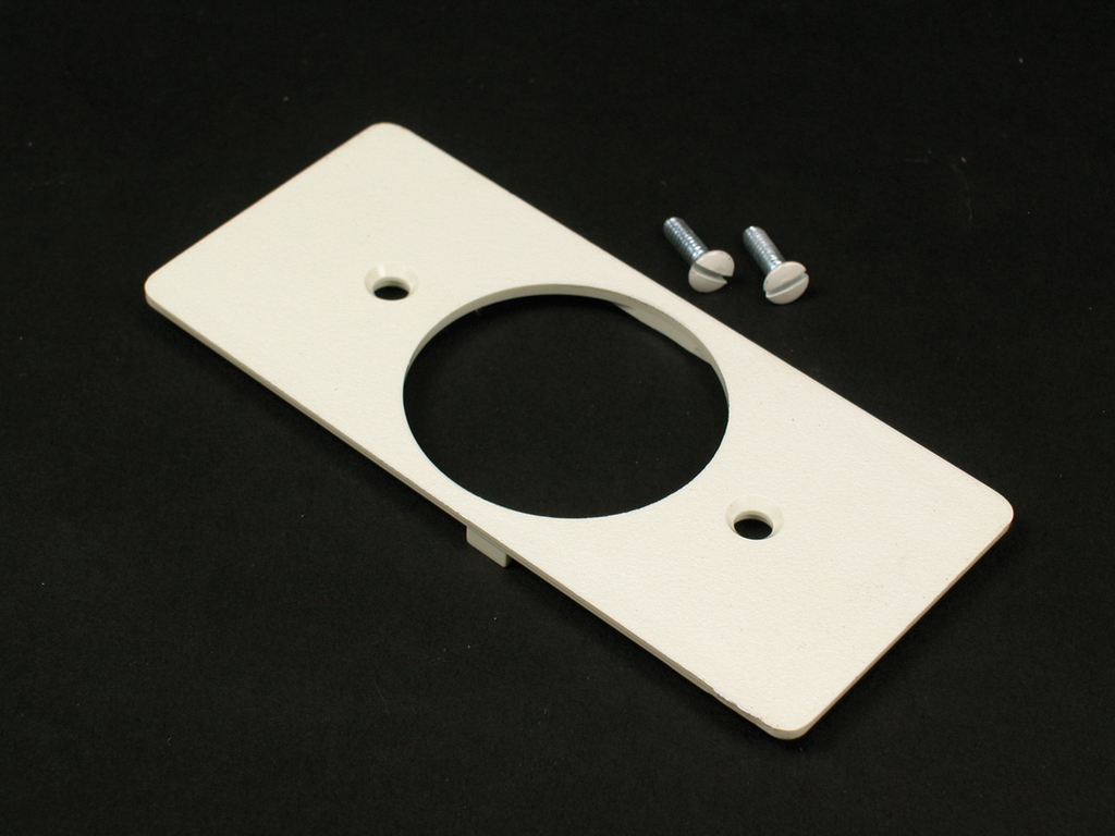 5500 Single Receptacle Faceplate Fitting
