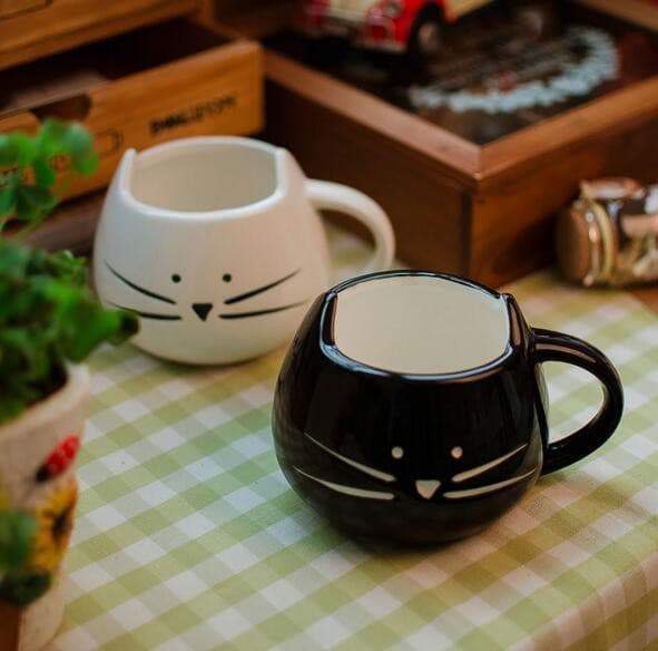 Charming Ceramic Cat Mug