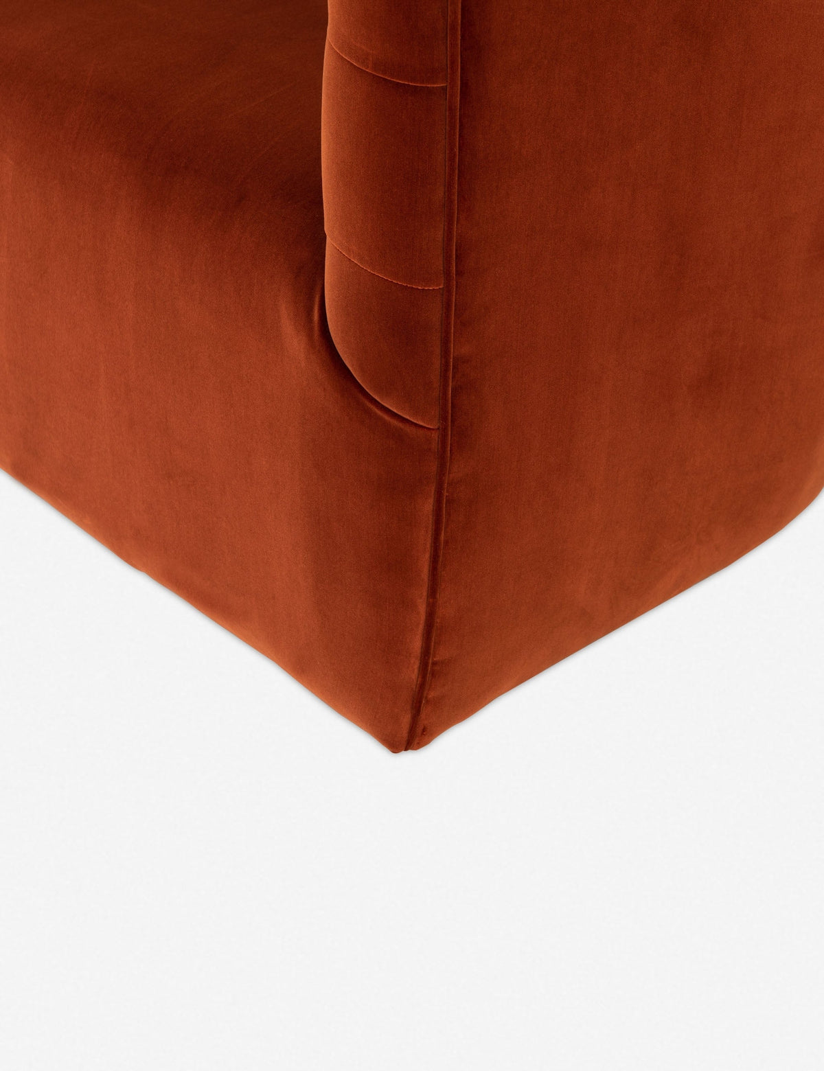 Lilith Swivel Chair