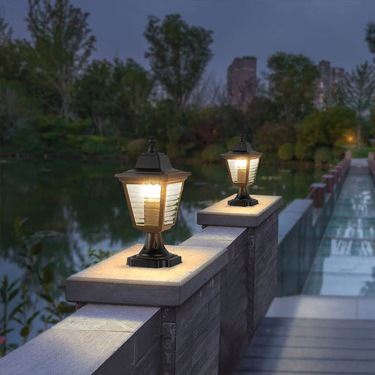 [Open-Box] Elegant European Outdoor Landscape Light Waterproof Garden Lamp for Villa