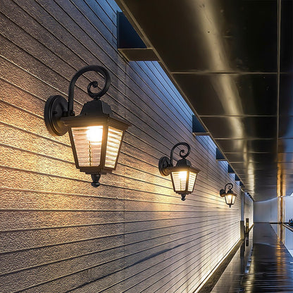[Open-Box] Elegant European Outdoor Landscape Light Waterproof Garden Lamp for Villa