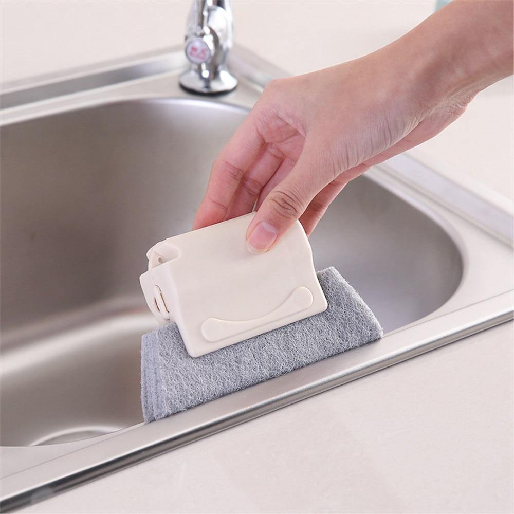 Crevice Cleaning Brush