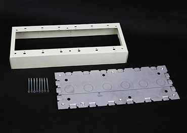 500/700 Six-Gang Switch and Receptacle Box Fitting