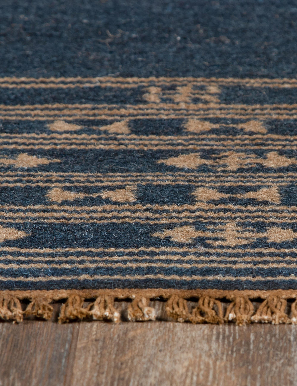 Lamis Handwoven Wool Rug