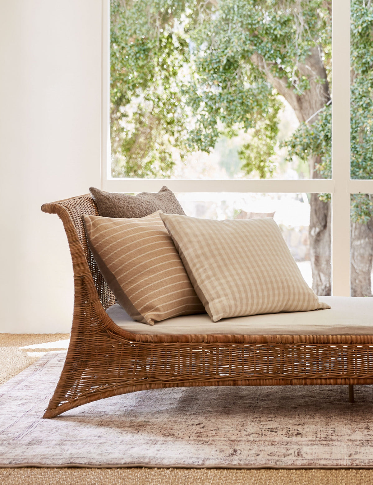 Amado Daybed