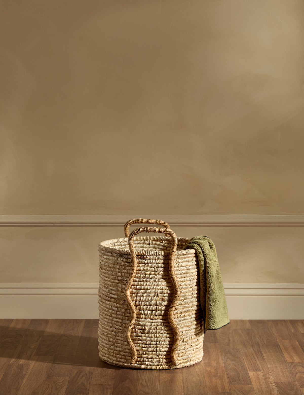 Ripley Basket