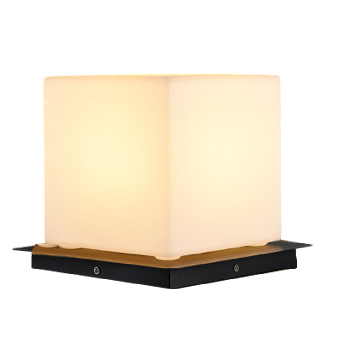 Waterproof Modern Outdoor Pillar Lights with PE Lampshade