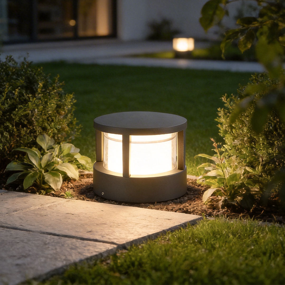 [Open-Box]Modern Round Outdoor Post Light Double-Layered Lampshade Light