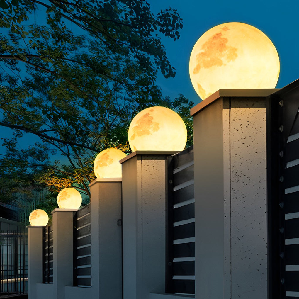 [Open-Box] Moon Waterproof LED Modern Solar Post Caps Lights Pillar Light