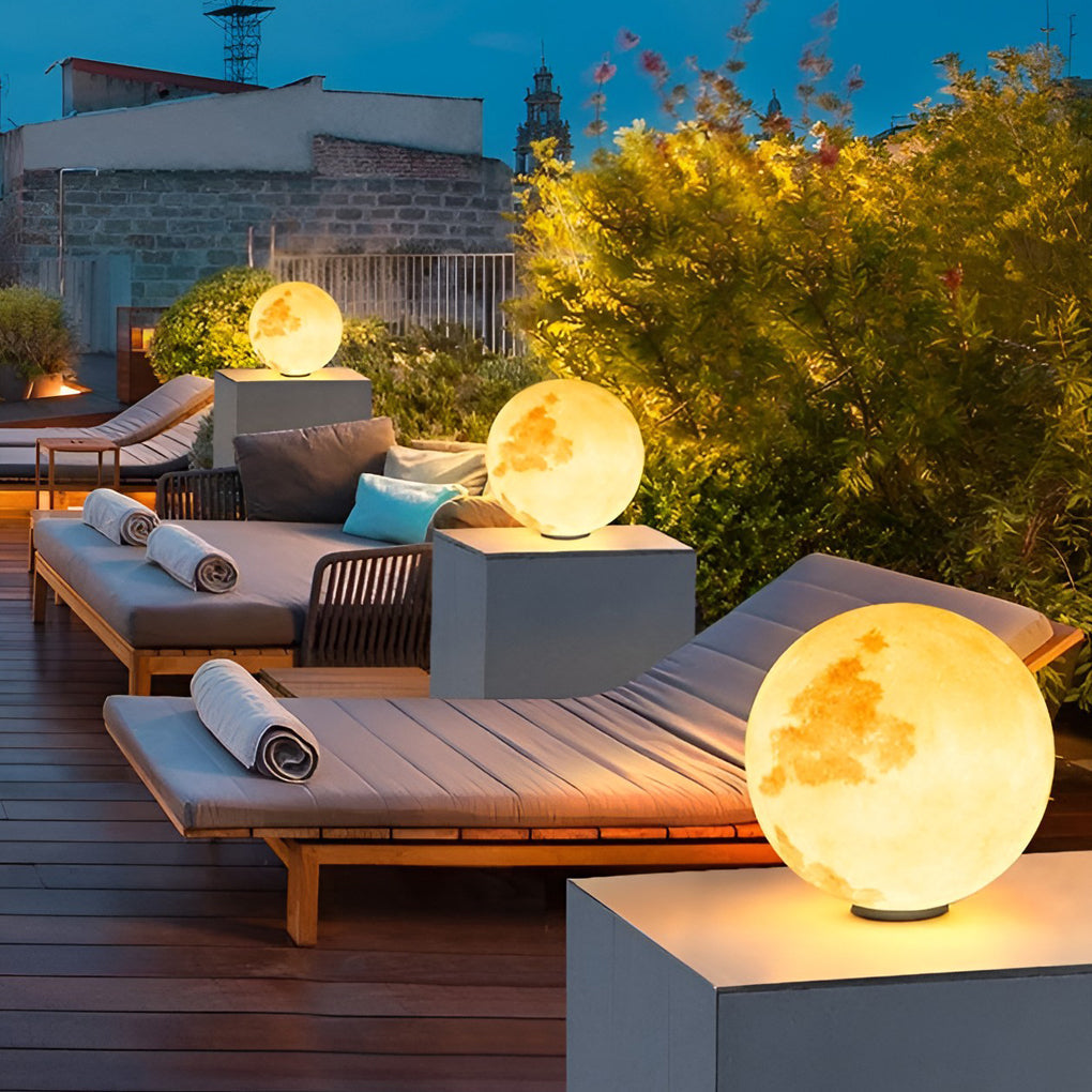 [Open-Box] Moon Waterproof LED Modern Solar Post Caps Lights Pillar Light