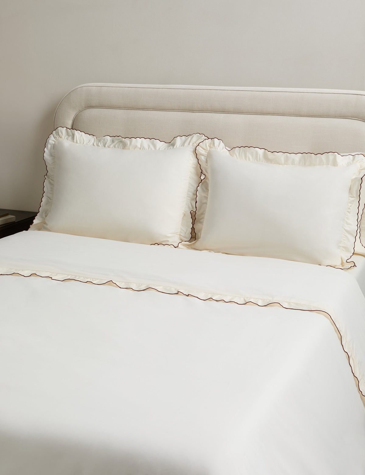 Hatton Scalloped Percale Sham