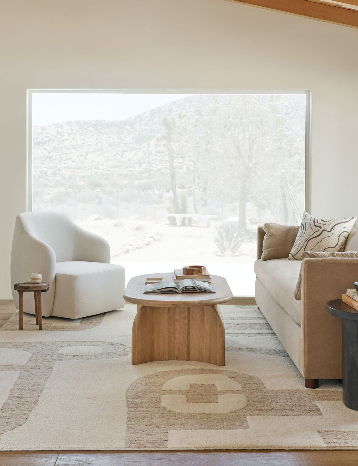 Tobi Swivel Chair
