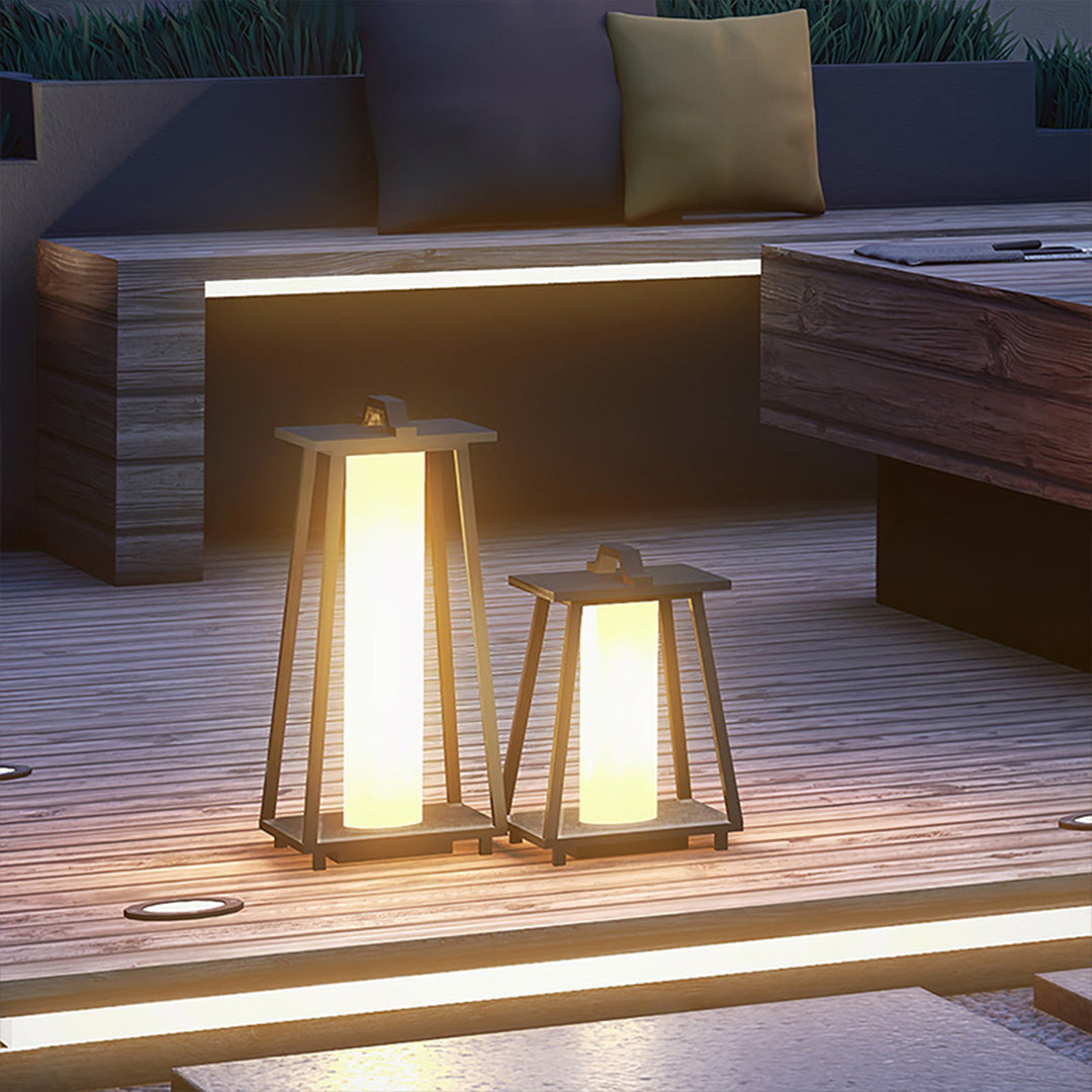 Waterproof Tapered Wrought Iron Outdoor Lanterns Japanese-Style LED Landscape Lights