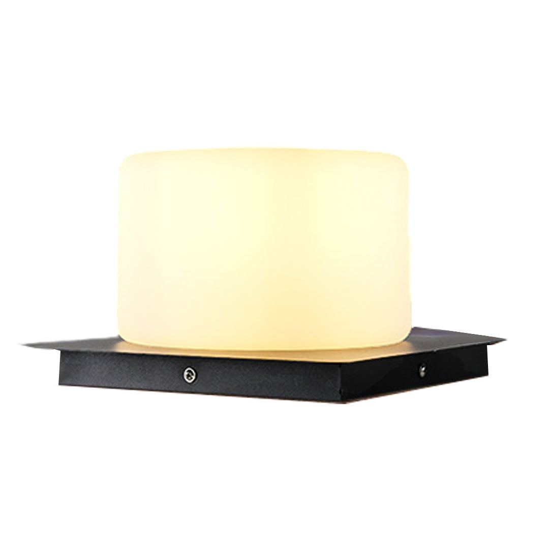 Waterproof Modern Outdoor Pillar Lights with PE Lampshade