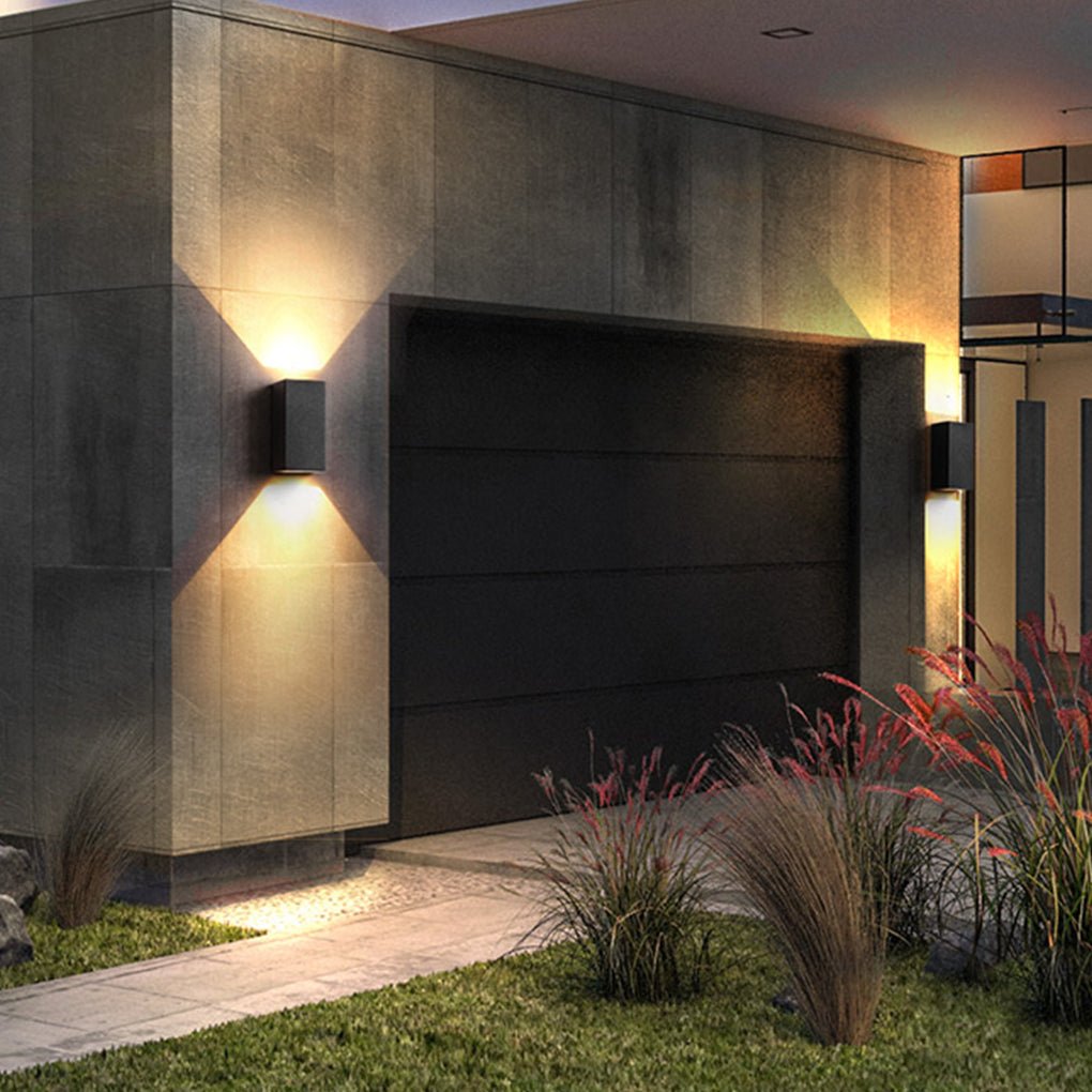 [Open-Box] Two Light Effect Optional Waterproof LED Wall Light for Outdoor Villa Courtyard