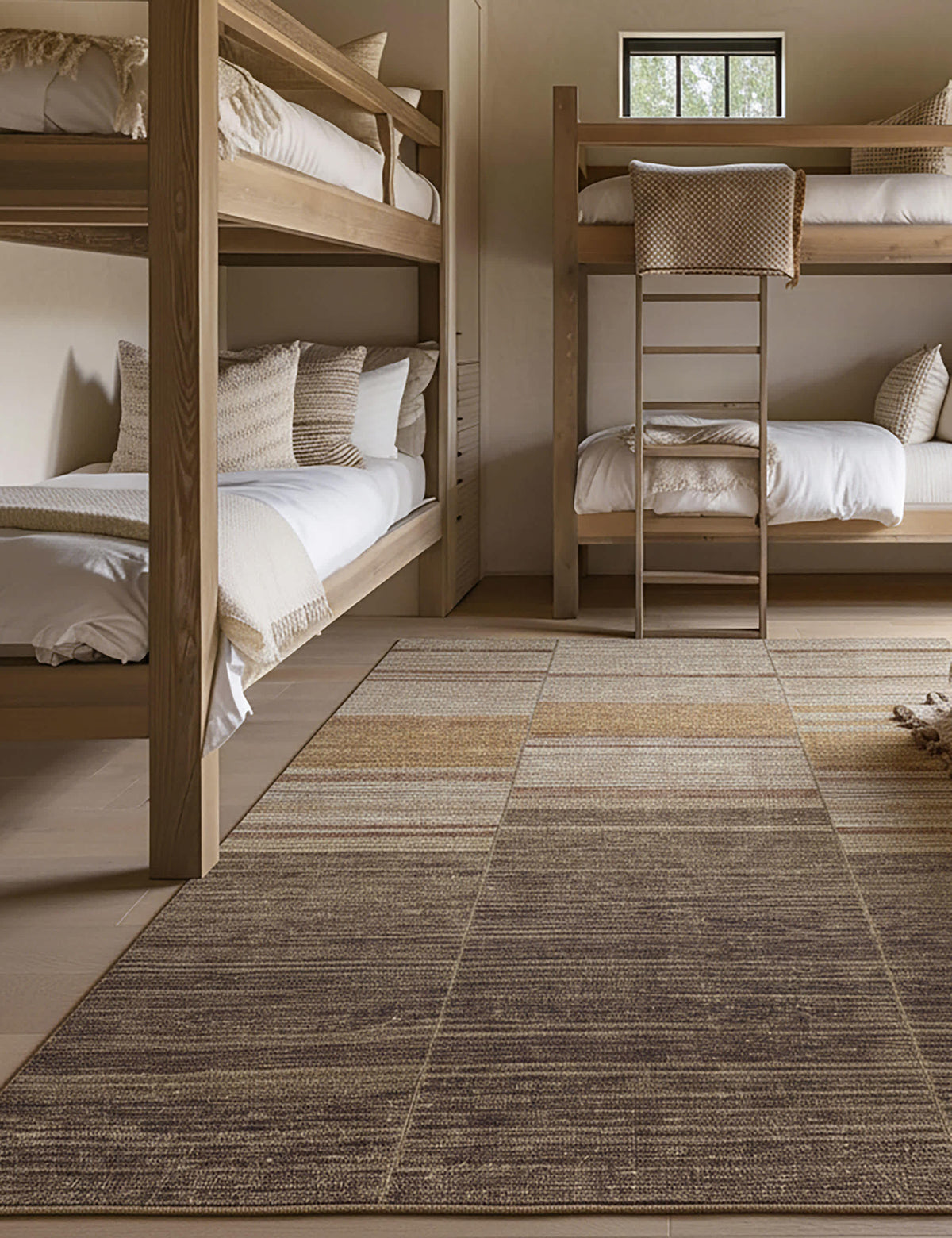 Merida Hand-Knotted Wool Rug