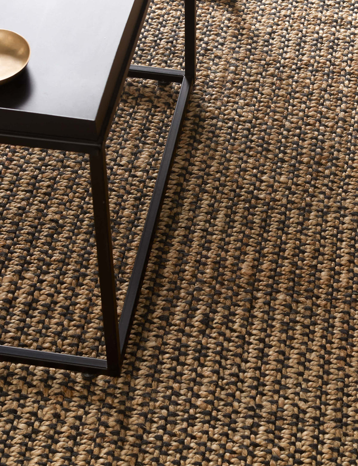 Yves Handwoven Jute Rug